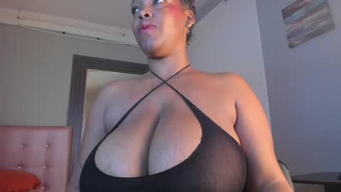 Snapshot of aileenkeys chatting on May 2026 08:47:02 PM aileenkeys online show from May 2026 08:47:02 PM