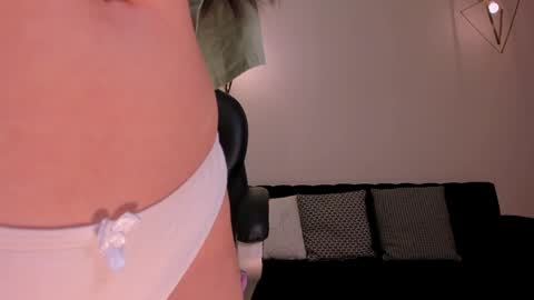  AILEEN VEGA  online show from December 2024 02:19:01 AM