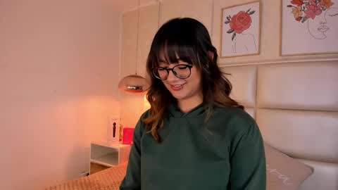 Aily Yozuko online show from January 2026 02:25:02 AM