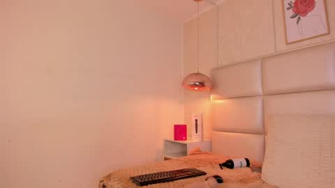 Snapshot of aily_yozuko chatting on April 2026 07:45:01 AM Aily Yozuko online show from April 2026 07:45:01 AM