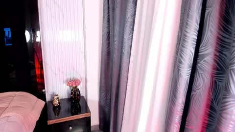 Snapshot of ailynblaze_ chatting on April 2026 05:10:01 AM Ailyn Blaze online show from April 2026 05:10:01 AM