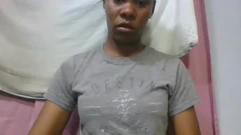 Snapshot of aimee982179 chatting on March 2026 06:19:01 AM aimee982179 online show from March 2026 06:19:01 AM