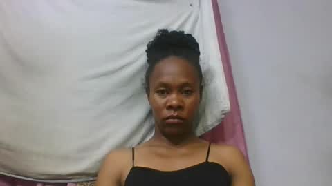 Snapshot of aimee982179 chatting on March 2026 02:48:01 AM aimee982179 online show from March 2026 02:48:01 AM