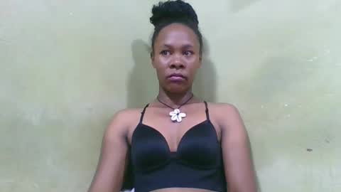 Snapshot of aimee982179 chatting on April 2026 02:23:01 AM aimee982179 online show from April 2026 02:23:01 AM