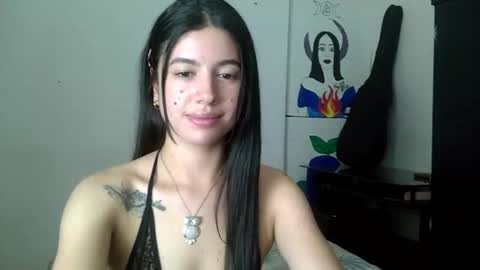 Snapshot of aine_ileana chatting on March 2026 07:20:02 PM J online show from March 2026 07:20:02 PM