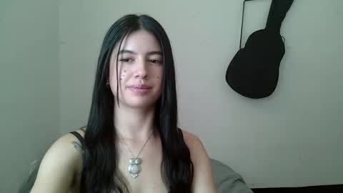 Snapshot of aine_ileana chatting on April 2026 08:36:02 PM J online show from April 2026 08:36:02 PM