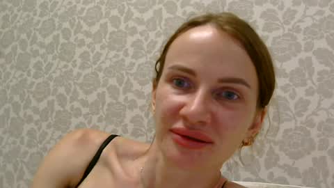 Snapshot of ainyrvixxen chatting on July 2026 10:02:02 PM AinyrVixxen online show from July 2026 10:02:02 PM
