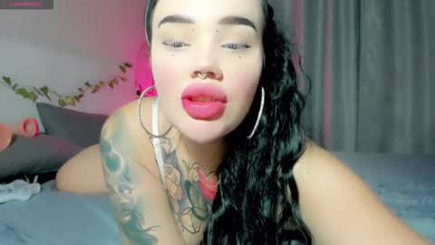 Aira online show from October 2025 01:09:01 PM