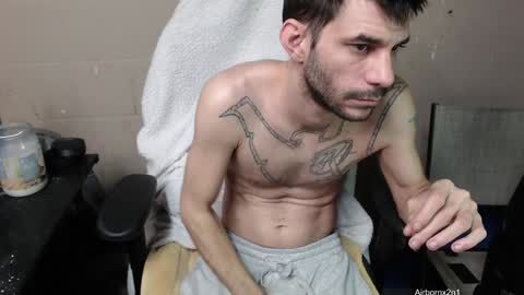 Leo  Airborn  Sir  Daddy online show from January 2025 10:27:02 AM