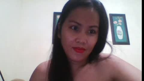 Snapshot of airen122 chatting on April 2026 07:27:01 PM fattyassairen online show from April 2026 07:27:01 PM