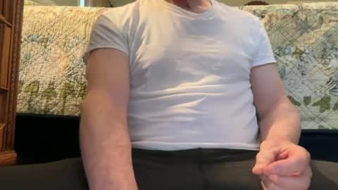 Snapshot of airier chatting on May 2026 12:22:02 PM airier online show from May 2026 12:22:02 PM