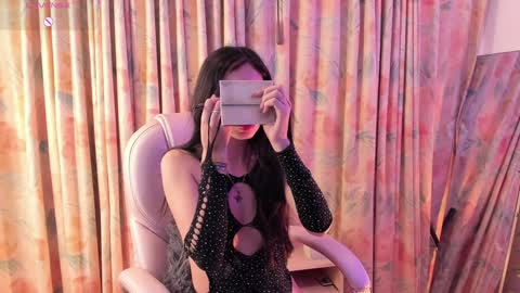 Aisha online show from January 2025 11:37:02 AM