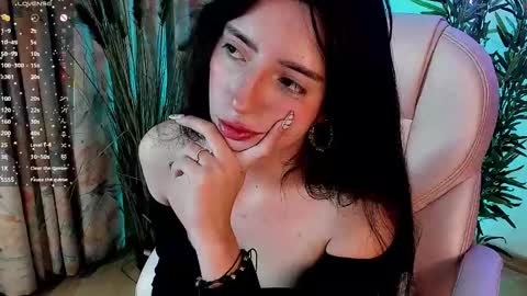 Aisha online show from March 2025 02:45:01 PM