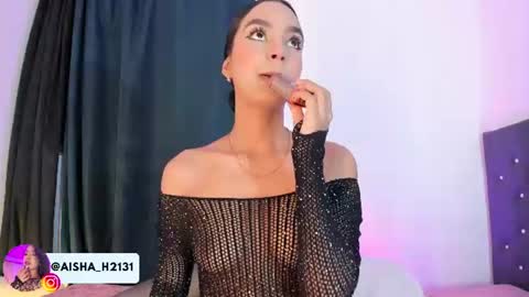 Snapshot of aisha_h_ chatting on June 2026 12:44:01 AM Aisha online show from June 2026 12:44:01 AM