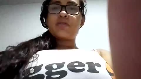 Snapshot of aisha_koswell3 chatting on April 2026 10:31:02 AM aisha koswell3 online show from April 2026 10:31:02 AM