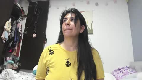 Snapshot of aisha_latina chatting on December 2024 11:53:02 PM Katie online show from December 2024 11:53:02 PM