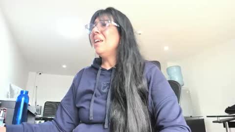 Snapshot of aisha_latina chatting on December 2025 02:26:01 PM Katie online show from December 2025 02:26:01 PM