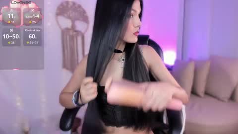 aisha online show from October 2025 11:35:01 PM