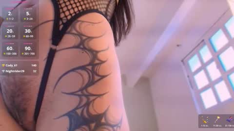 aisha online show from February 2026 09:52:01 PM