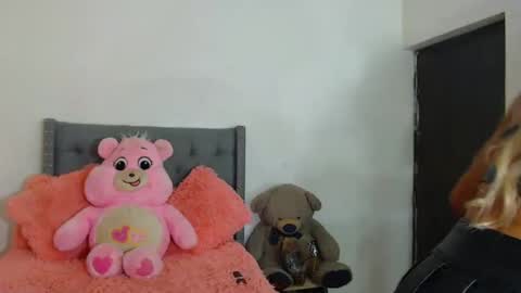 aisha_sex222 online show from September 2025 09:49:01 PM