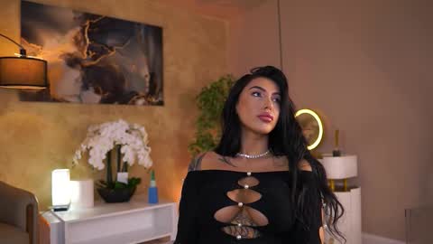 Maddy online show from November 2025 07:48:02 PM