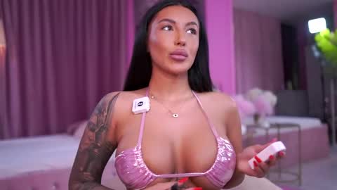 Maddy online show from April 2026 07:04:02 PM