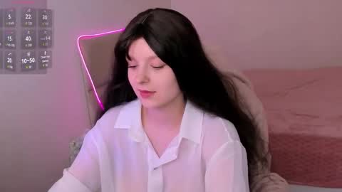 Aisha online show from October 2025 09:28:02 AM