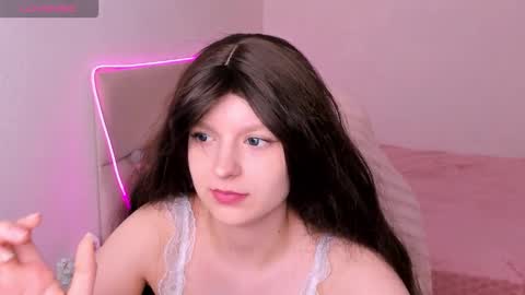 Aisha online show from October 2025 03:38:01 AM