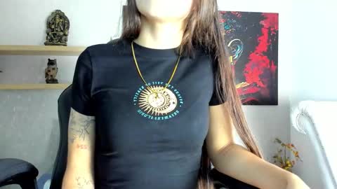 little aitana  online show from March 2026 03:23:02 AM