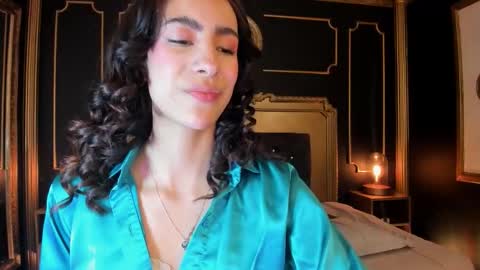 Aitana online show from December 2025 12:11:02 PM