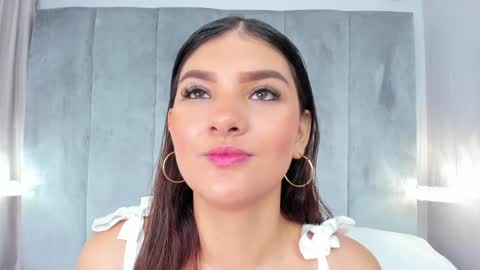 Snapshot of aitanajones1_ chatting on May 2026 10:52:02 AM Aitana online show from May 2026 10:52:02 AM
