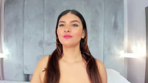 Snapshot of aitanajones1_ chatting on May 2026 10:56:02 AM Aitana online show from May 2026 10:56:02 AM