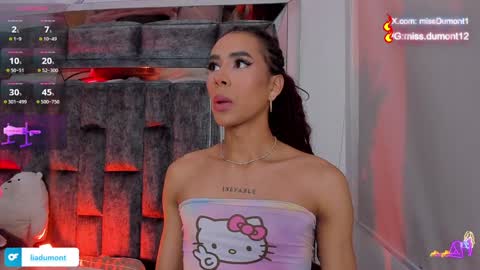 Queen Dumont   online show from December 2024 08:32:01 PM