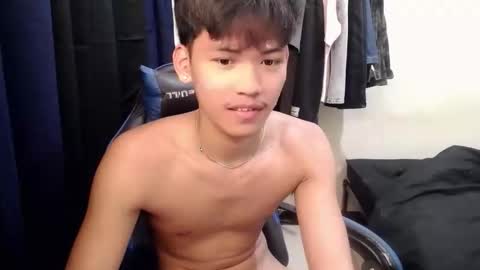 Snapshot of aj_daksxx chatting on April 2026 12:16:02 AM aj_daksxx online show from April 2026 12:16:02 AM