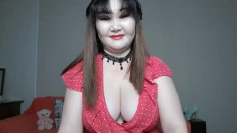 Shelly online show from December 2025 03:22:02 AM