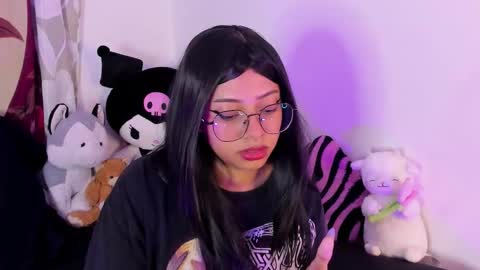 Akari online show from January 2026 12:49:02 AM