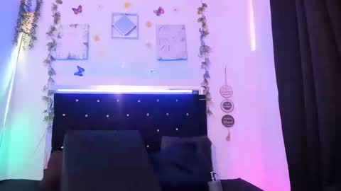 akarirosetti online show from September 2025 03:25:01 PM