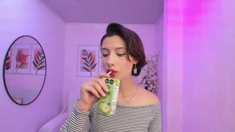 Azaka  online show from February 2025 12:39:01 PM