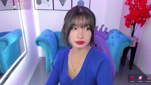 Azaka  online show from October 2025 12:28:02 PM