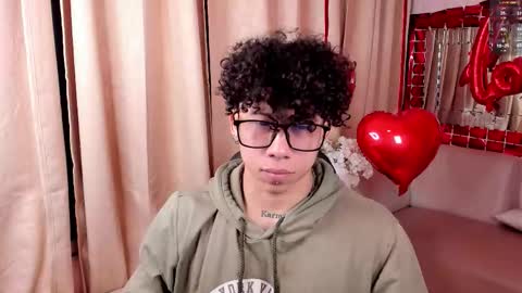 Snapshot of akazaboy chatting on February 2026 05:03:02 AM akazaboy online show from February 2026 05:03:02 AM