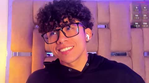 Snapshot of akazaboy chatting on February 2026 04:24:01 AM akazaboy online show from February 2026 04:24:01 AM