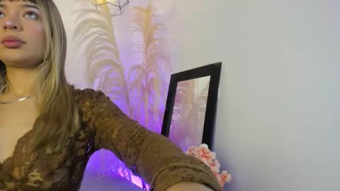 Snapshot of akemi__ chatting on March 2026 02:54:01 PM Abby Angel online show from March 2026 02:54:01 PM