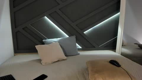 Snapshot of akemi__ chatting on April 2026 04:12:01 PM Abby Angel online show from April 2026 04:12:01 PM