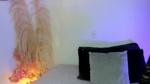 Snapshot of akemi__ chatting on May 2026 03:07:01 PM Abby Angel online show from May 2026 03:07:01 PM