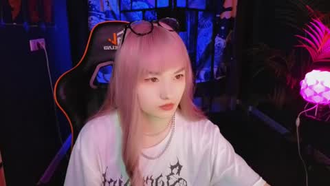 Akemi online show from March 2025 03:31:01 PM