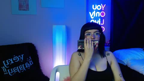 Akeno online show from April 2026 04:23:02 AM