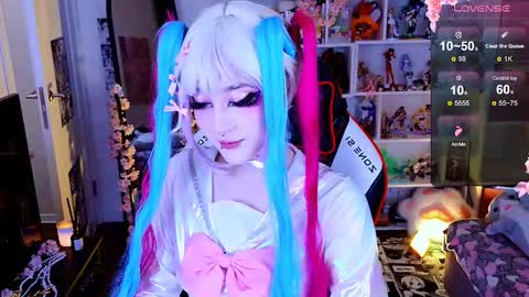 Snapshot of aki__ra chatting on March 2026 10:42:01 PM Aki online show from March 2026 10:42:01 PM