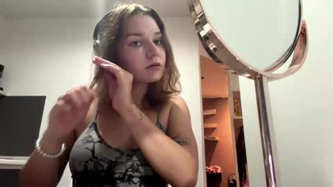 Snapshot of akikovorpahl chatting on May 2026 07:12:02 PM Marry online show from May 2026 07:12:02 PM