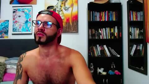 akiles online show from January 2025 03:00:01 AM