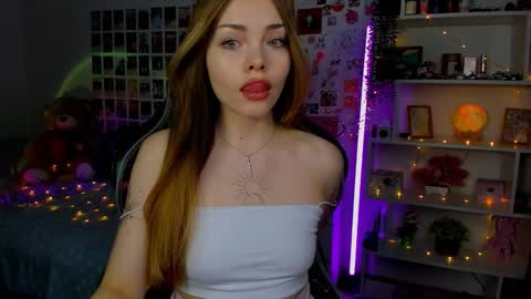 Snapshot of akirakatsu chatting on October 2025 12:48:02 PM Akira online show from October 2025 12:48:02 PM